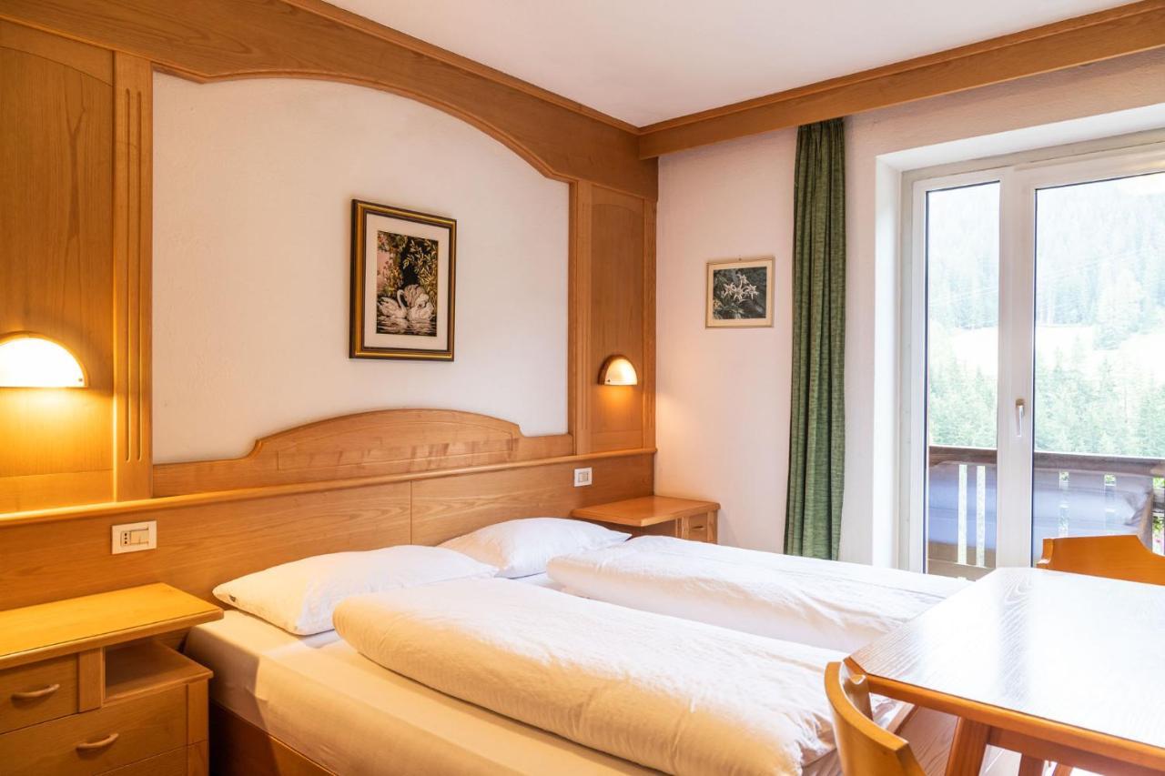 Bed and Breakfast Garni Juri La Villa  Esterno foto